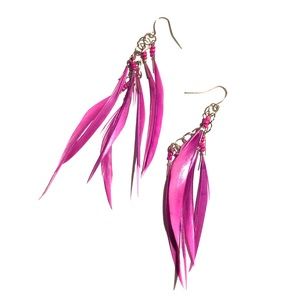 Fuchsia feather earrings